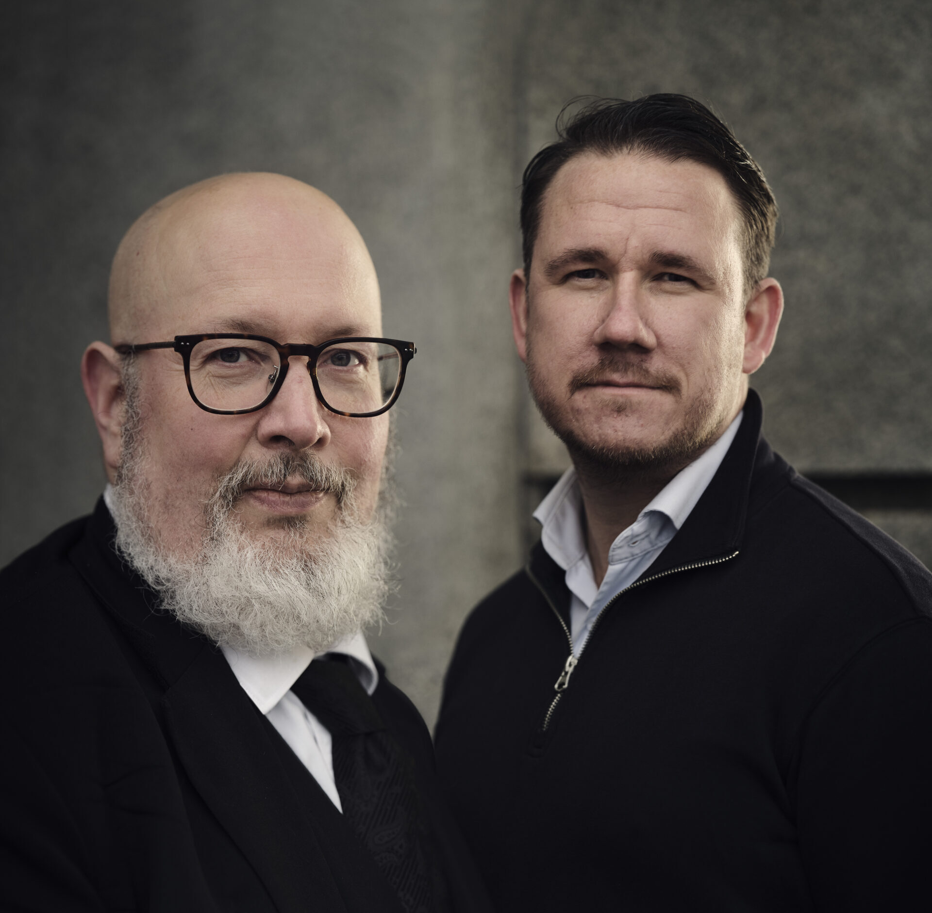 Patrik Oksanen och Andreas Edevald granskar desinformationen kring Estonia i Den sista lögnen – Estonia och den ryska spionens lögn. På Perspektiv Säkerhet kopplar de granskningen till dagens påverkansoperationer.